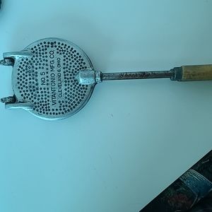 Vintage Pizzelle Waffle Maker No.5